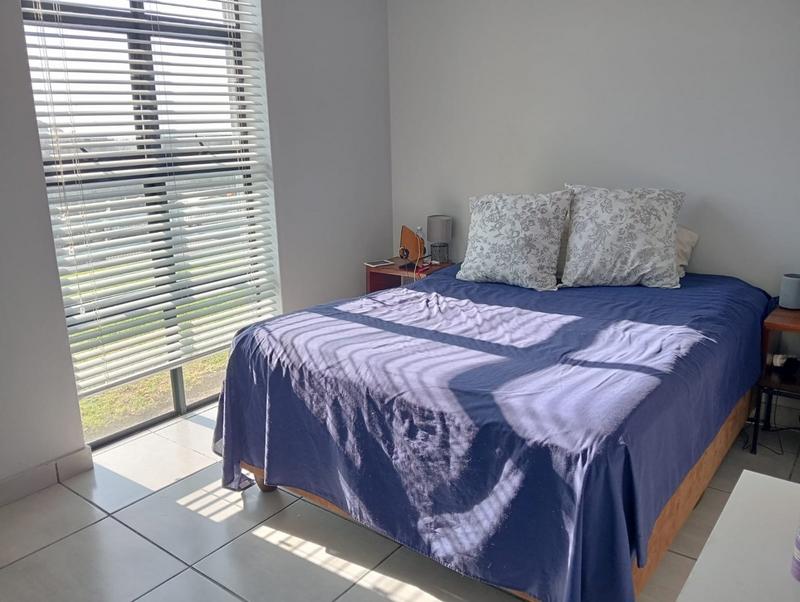 To Let 2 Bedroom Property for Rent in Island View Western Cape